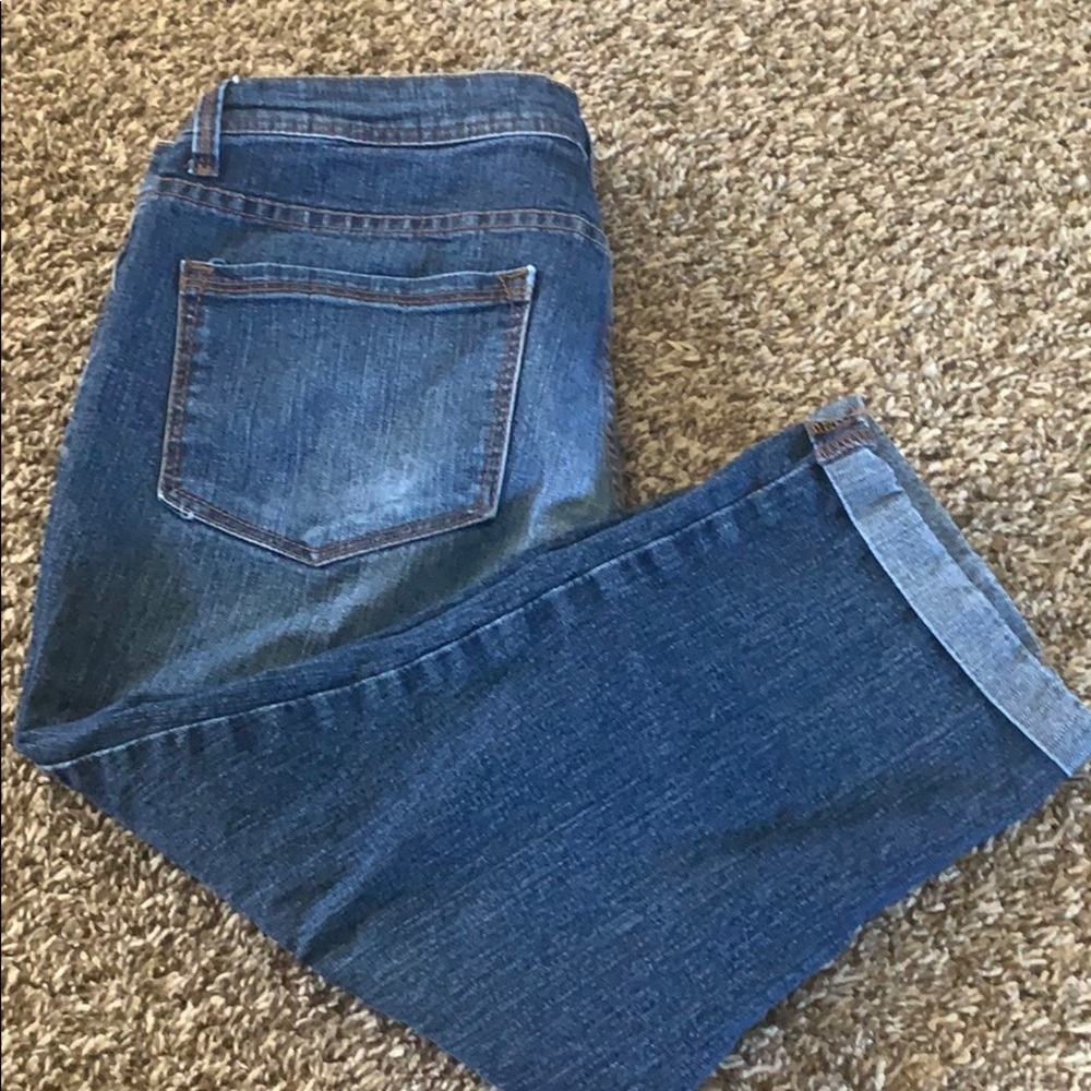 🔴 2/10 Denim Capris